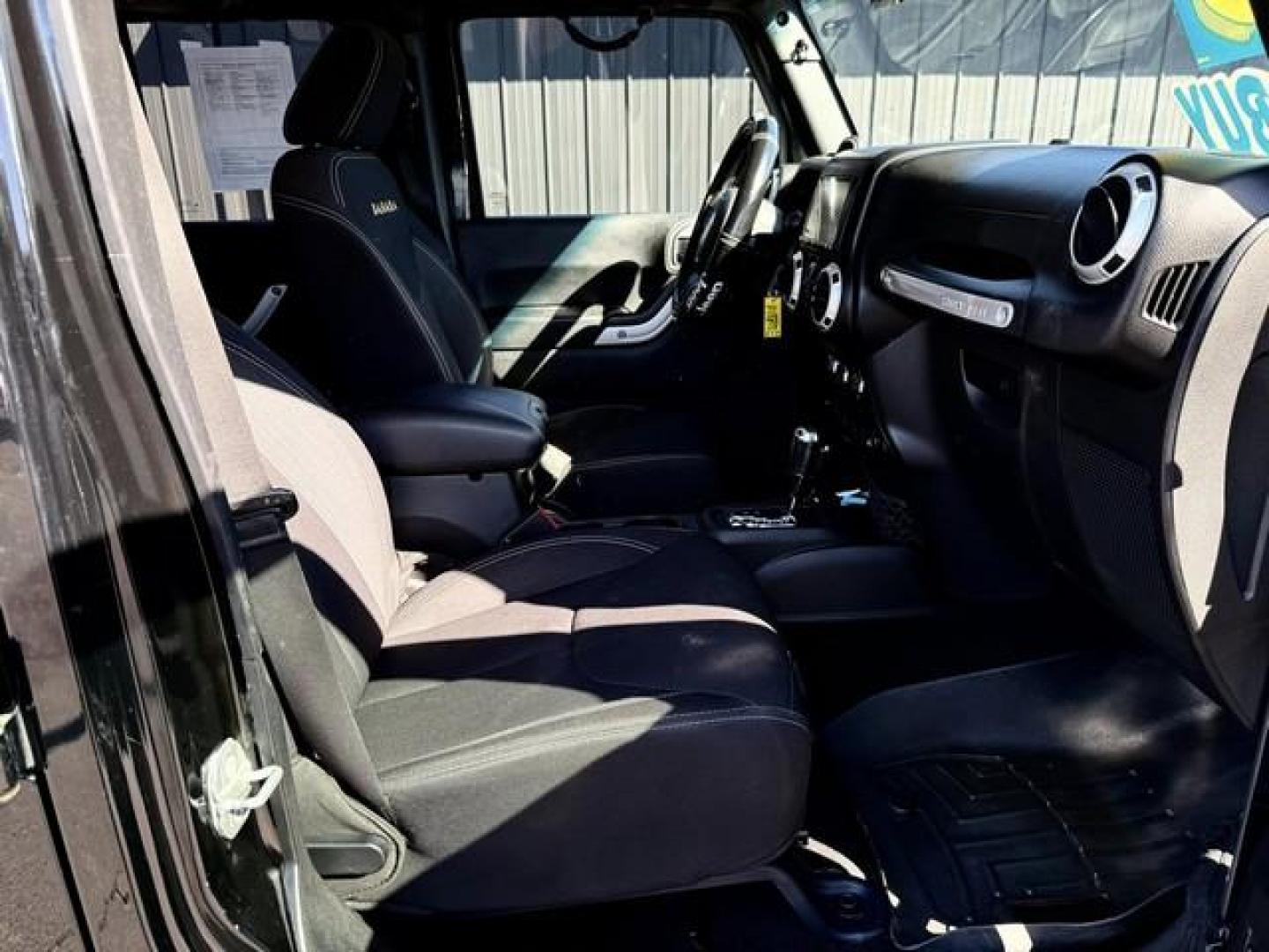 2014 BLACK JEEP WRANGLER (1C4BJWEG7EL) with an V6,3.6L(220 CID),DOHC engine, AUTOMATIC transmission, located at 14600 Frazho Road, Warren, MI, 48089, (586) 776-3400, 42.485996, -82.974220 - Photo#14