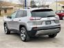 2019 SILVER METALLIC JEEP CHEROKEE (1C4PJMDX2KD) with an V6,3.2L(198 CID),DOHC engine, AUTOMATIC transmission, located at 14600 Frazho Road, Warren, MI, 48089, (586) 776-3400, 42.485996, -82.974220 - Photo #8