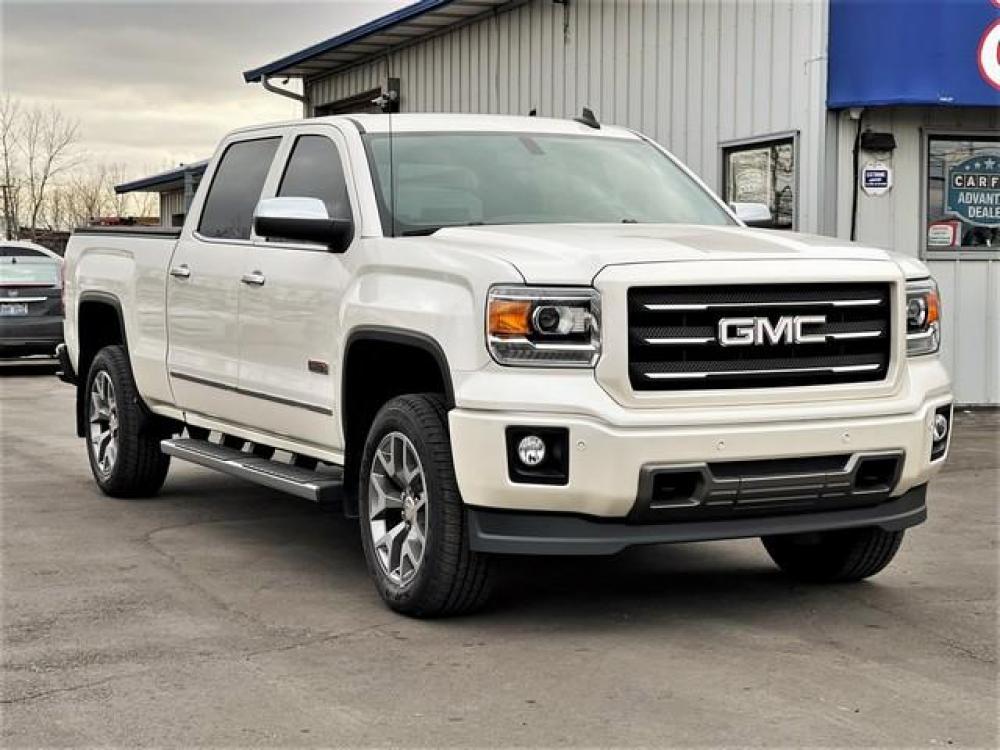 2015 PEARL WHITE GMC SIERRA 1500 (3GTU2VEC6FG) with an V8,5.3L(325 CID),OHV engine, AUTOMATIC transmission, located at 14600 Frazho Road, Warren, MI, 48089, (586) 776-3400, 42.485996, -82.974220 - Photo #3