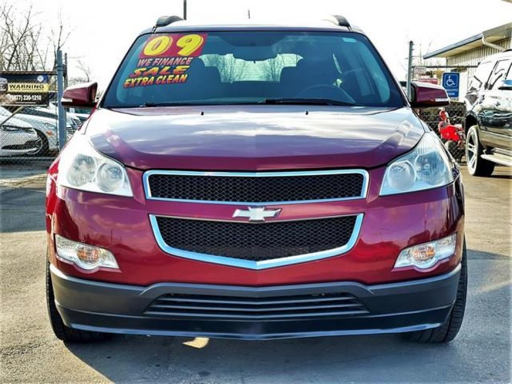 2009 BURGANDY CHEVROLET TRAVERSE (1GNER23DX9S) with an V6,3.6L(217 CID),DOHC engine, AUTOMATIC transmission, located at 14600 Frazho Road, Warren, MI, 48089, (586) 776-3400, 42.485996, -82.974220 - Photo #3