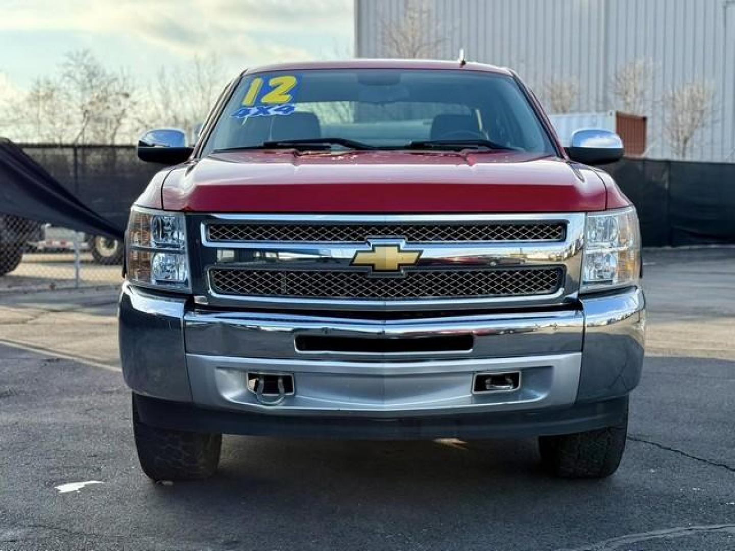 2012 RED CHEVROLET SILVERADO 1500 (1GCPKSE78CF) with an V8,5.3L(325 CID),OHV engine, AUTOMATIC transmission, located at 14600 Frazho Road, Warren, MI, 48089, (586) 776-3400, 42.485996, -82.974220 - Photo#2