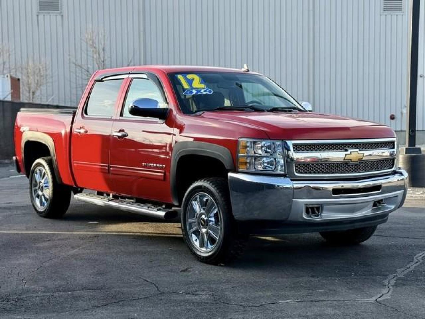 2012 RED CHEVROLET SILVERADO 1500 (1GCPKSE78CF) with an V8,5.3L(325 CID),OHV engine, AUTOMATIC transmission, located at 14600 Frazho Road, Warren, MI, 48089, (586) 776-3400, 42.485996, -82.974220 - Photo#3