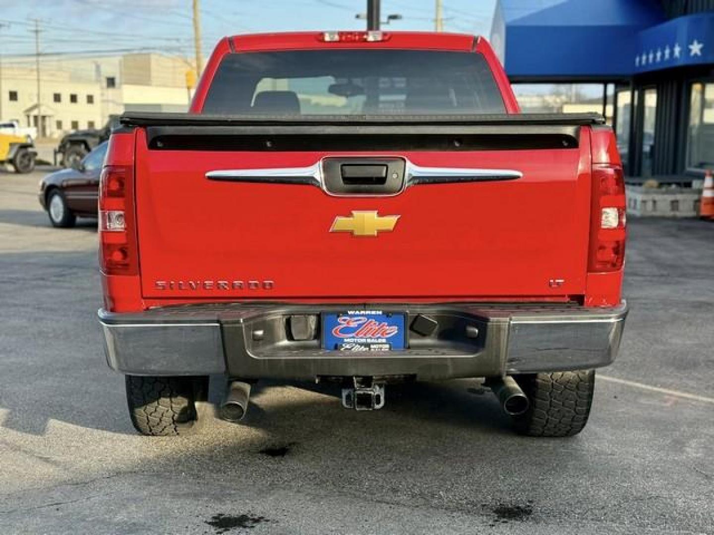 2012 RED CHEVROLET SILVERADO 1500 (1GCPKSE78CF) with an V8,5.3L(325 CID),OHV engine, AUTOMATIC transmission, located at 14600 Frazho Road, Warren, MI, 48089, (586) 776-3400, 42.485996, -82.974220 - Photo#6