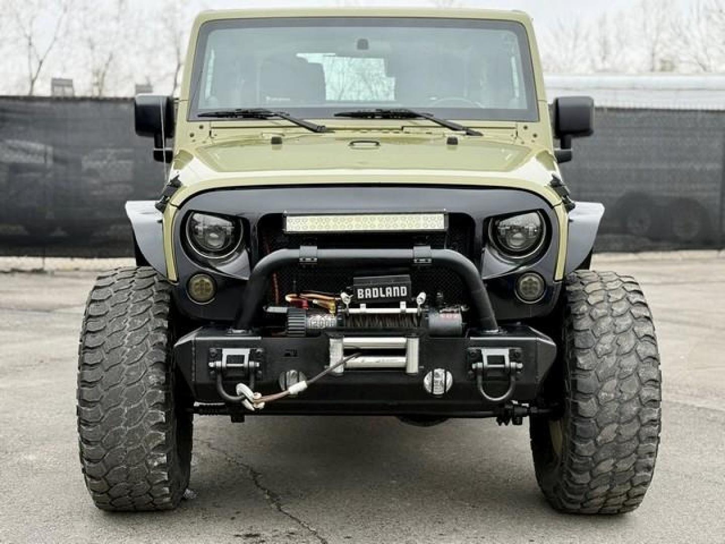 2013 GREEN JEEP WRANGLER (1C4AJWAG2DL) with an V6,3.6L(220 CID),DOHC engine, AUTOMATIC transmission, located at 14600 Frazho Road, Warren, MI, 48089, (586) 776-3400, 42.485996, -82.974220 - Photo#2