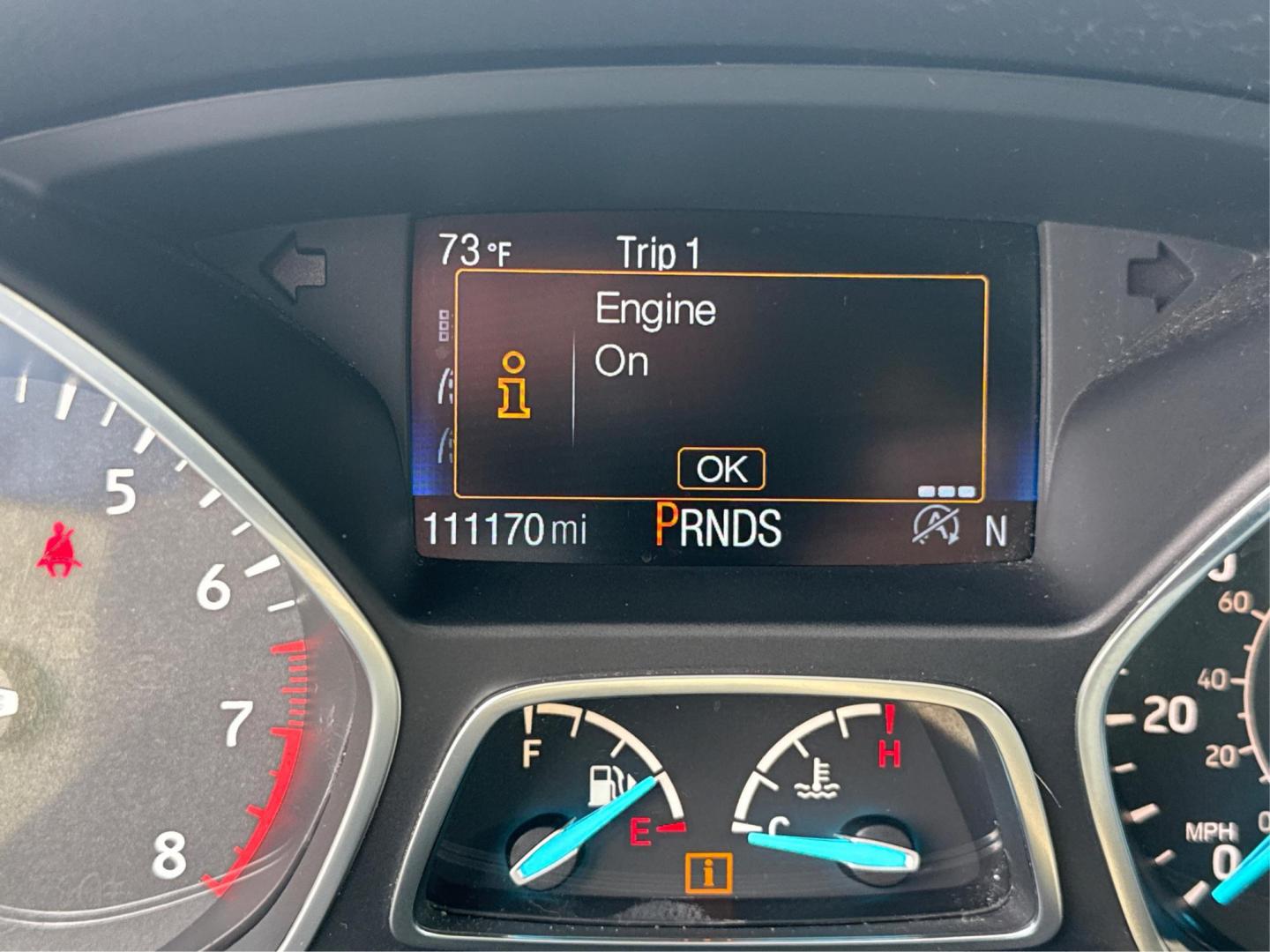 2017 WHITE FORD ESCAPE (1FMCU9GDXHU) with an L4,1.5L(91 CID),DOHC engine, AUTOMATIC transmission, located at 14600 Frazho Road, Warren, MI, 48089, (586) 776-3400, 42.485996, -82.974220 - Photo#11