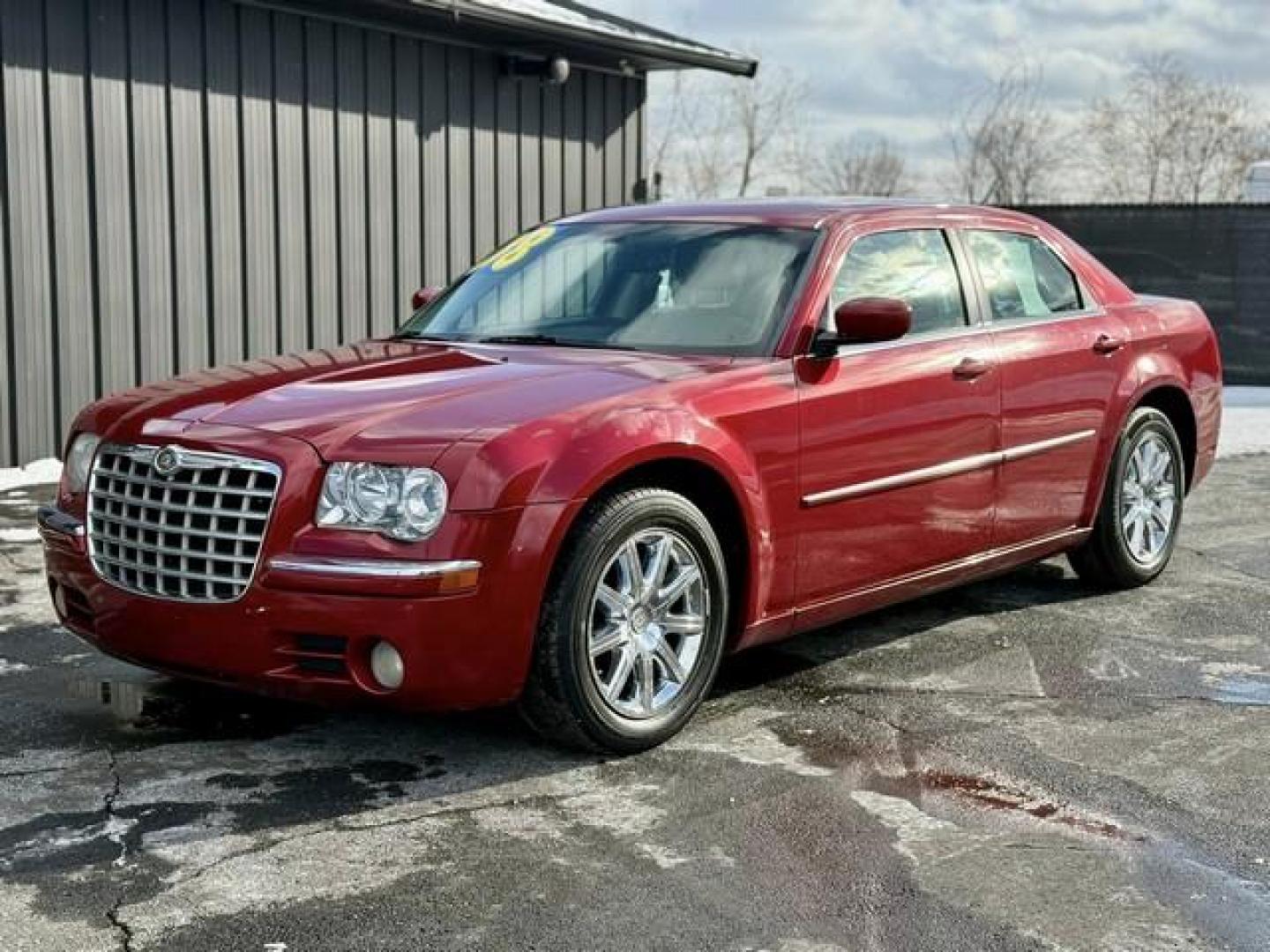 2008 RED CHRYSLER 300 (2C3KA33G08H) with an V6,3.5L(215 CID),SOHC engine, AUTOMATIC transmission, located at 14600 Frazho Road, Warren, MI, 48089, (586) 776-3400, 42.485996, -82.974220 - Photo#1