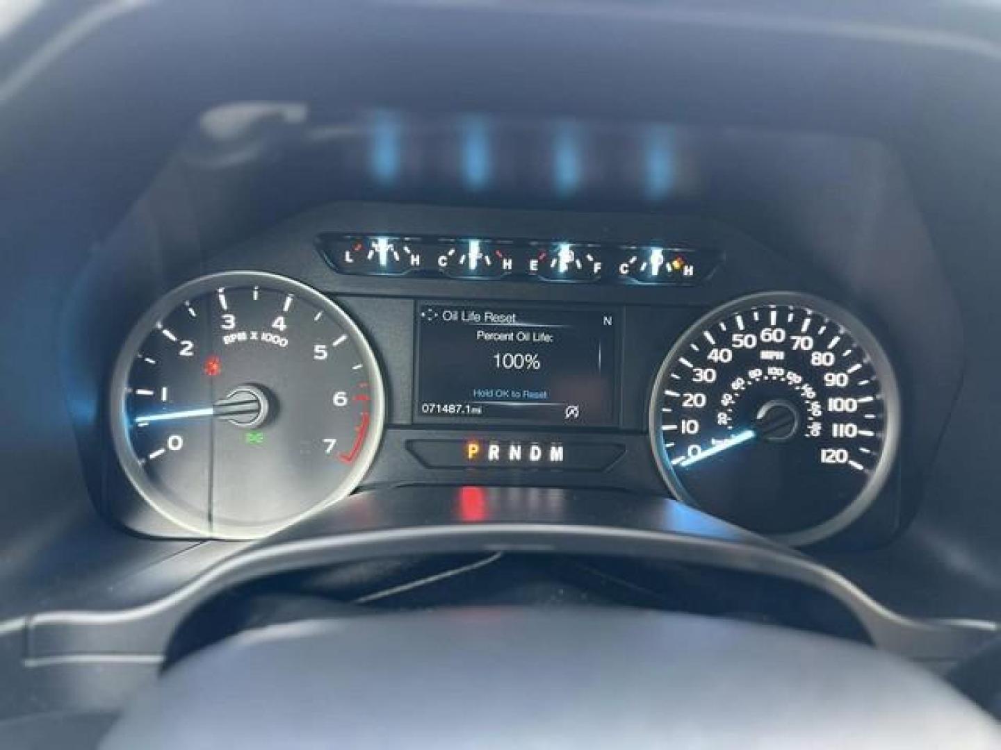 2019 WHITE FORD F-150 (1FTFX1E44KK) with an V6,3.5L(213 CID),DOHC engine, AUTOMATIC transmission, located at 14600 Frazho Road, Warren, MI, 48089, (586) 776-3400, 42.485996, -82.974220 - Photo#13