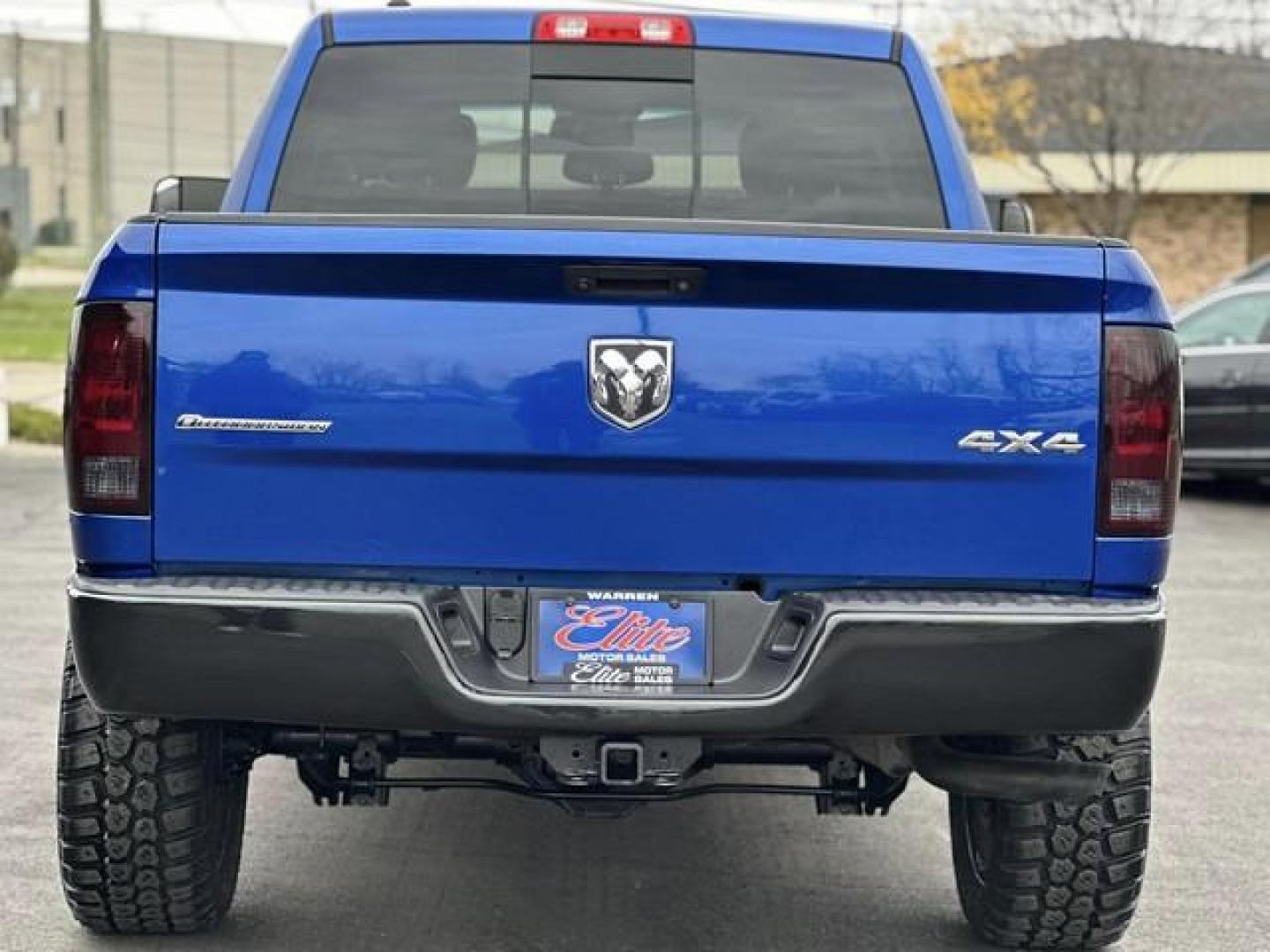 2017 BLUE RAM 1500 (1C6RR7LT1HS) with an V8,5.7L(345 CID),OHV engine, AUTOMATIC transmission, located at 14600 Frazho Road, Warren, MI, 48089, (586) 776-3400, 42.485996, -82.974220 - Photo#5