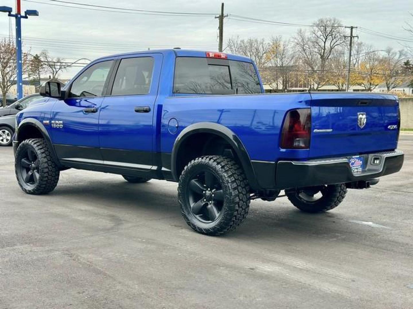 2017 BLUE RAM 1500 (1C6RR7LT1HS) with an V8,5.7L(345 CID),OHV engine, AUTOMATIC transmission, located at 14600 Frazho Road, Warren, MI, 48089, (586) 776-3400, 42.485996, -82.974220 - Photo#6