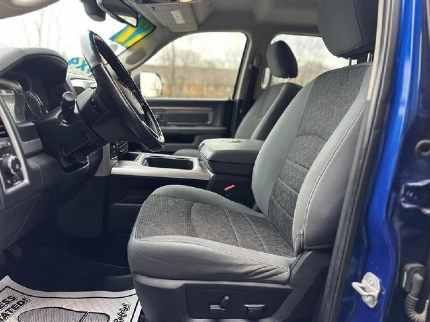 2017 BLUE RAM 1500 (1C6RR7LT1HS) with an V8,5.7L(345 CID),OHV engine, AUTOMATIC transmission, located at 14600 Frazho Road, Warren, MI, 48089, (586) 776-3400, 42.485996, -82.974220 - Photo#8