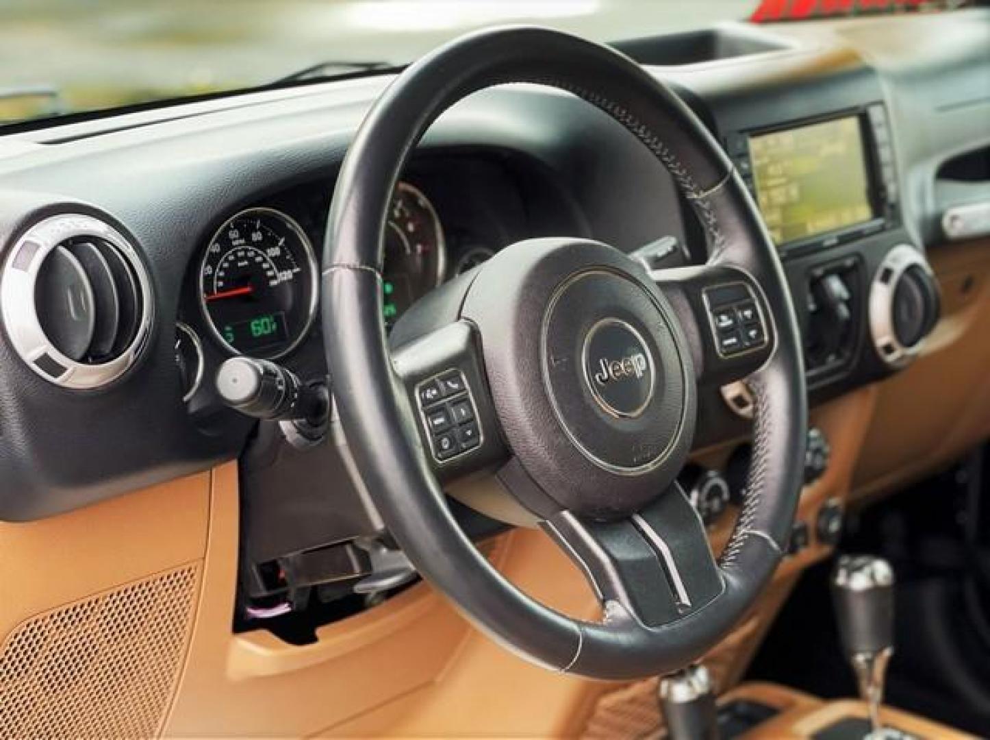 2013 BLACK JEEP WRANGLER SAHARA (1C4BJWEG6DL) with an V6,3.6L(220 CID),DOHC engine, AUTOMATIC transmission, located at 14600 Frazho Road, Warren, MI, 48089, (586) 776-3400, 42.485996, -82.974220 - Photo#10