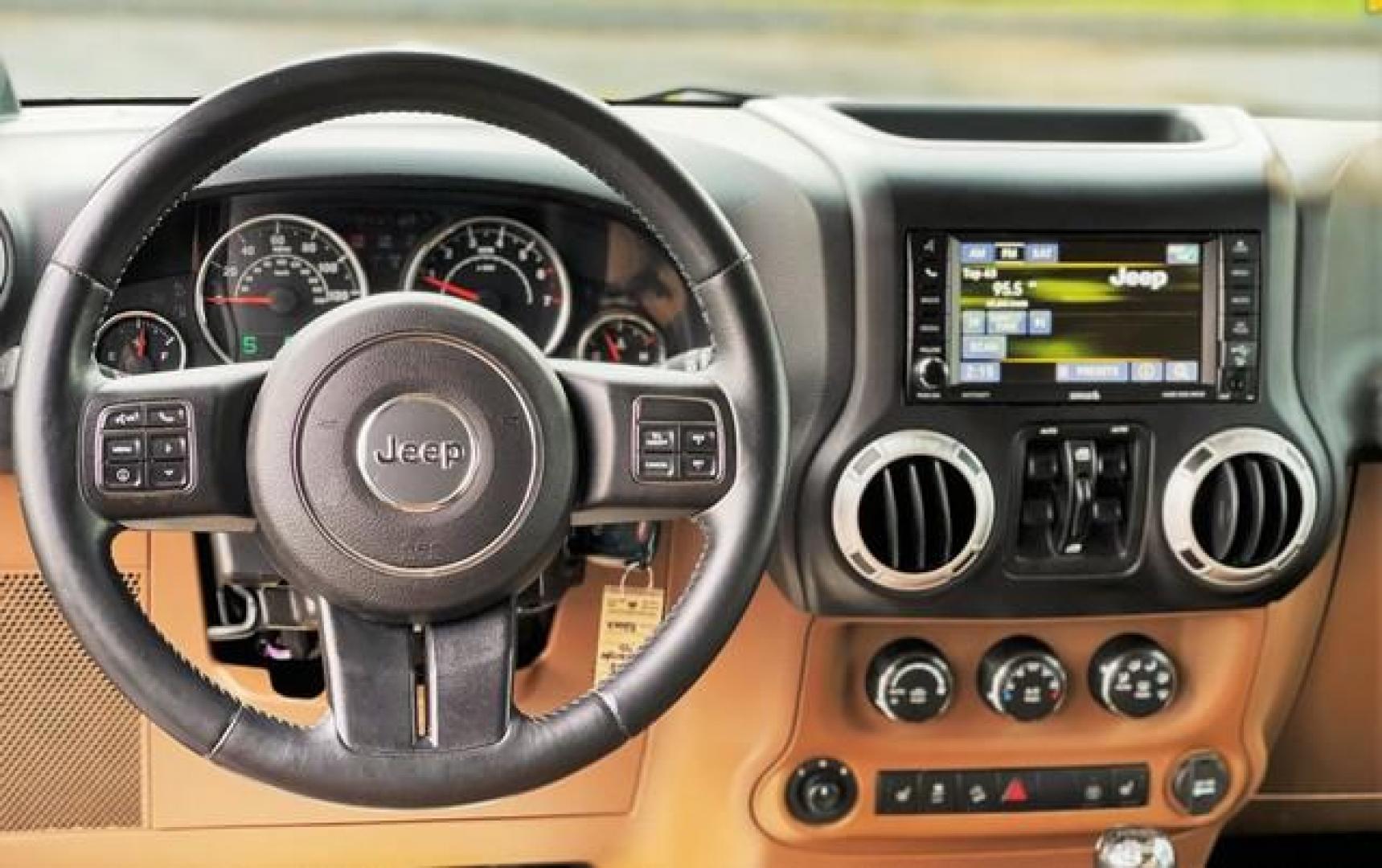 2013 BLACK JEEP WRANGLER SAHARA (1C4BJWEG6DL) with an V6,3.6L(220 CID),DOHC engine, AUTOMATIC transmission, located at 14600 Frazho Road, Warren, MI, 48089, (586) 776-3400, 42.485996, -82.974220 - Photo#11