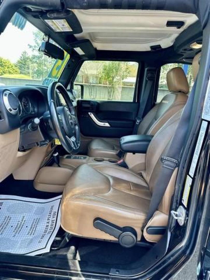 2013 BLACK JEEP WRANGLER SAHARA (1C4BJWEG6DL) with an V6,3.6L(220 CID),DOHC engine, AUTOMATIC transmission, located at 14600 Frazho Road, Warren, MI, 48089, (586) 776-3400, 42.485996, -82.974220 - Photo#12