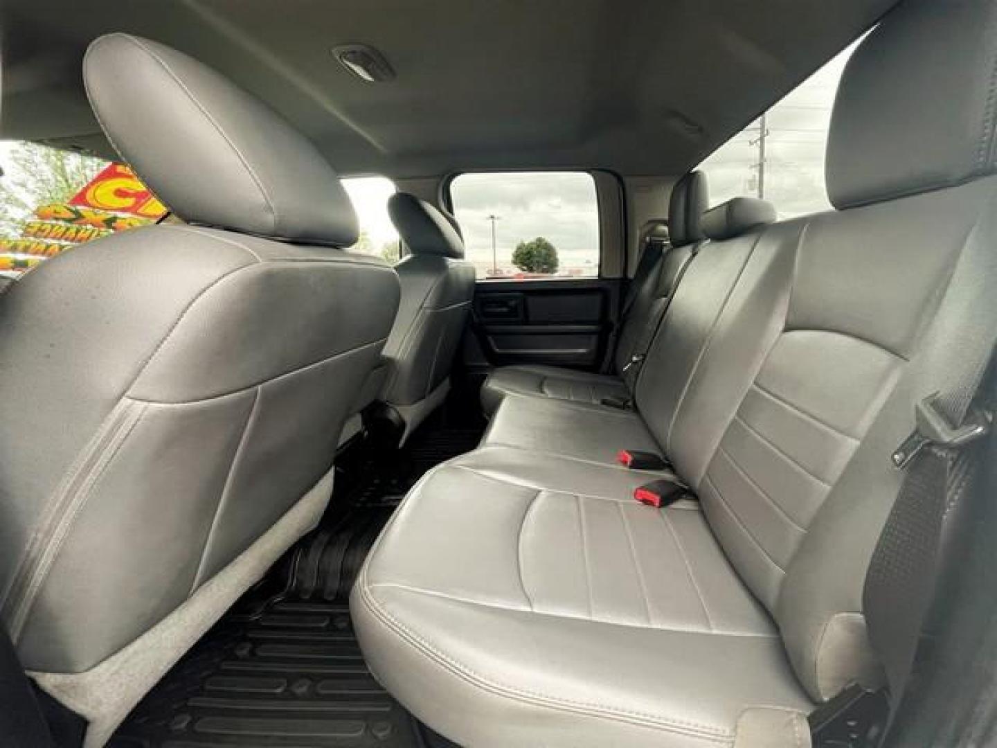 2015 WHITE RAM 1500 (1C6RR7FG9FS) with an V6,3.6L(220 CID),DOHC engine, AUTOMATIC transmission, located at 14600 Frazho Road, Warren, MI, 48089, (586) 776-3400, 42.485996, -82.974220 - Photo#7