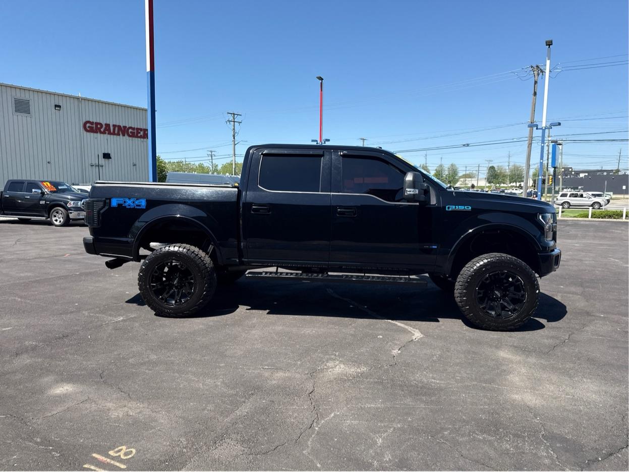 photo of 2017 FORD F-150 LIFTED FX4
