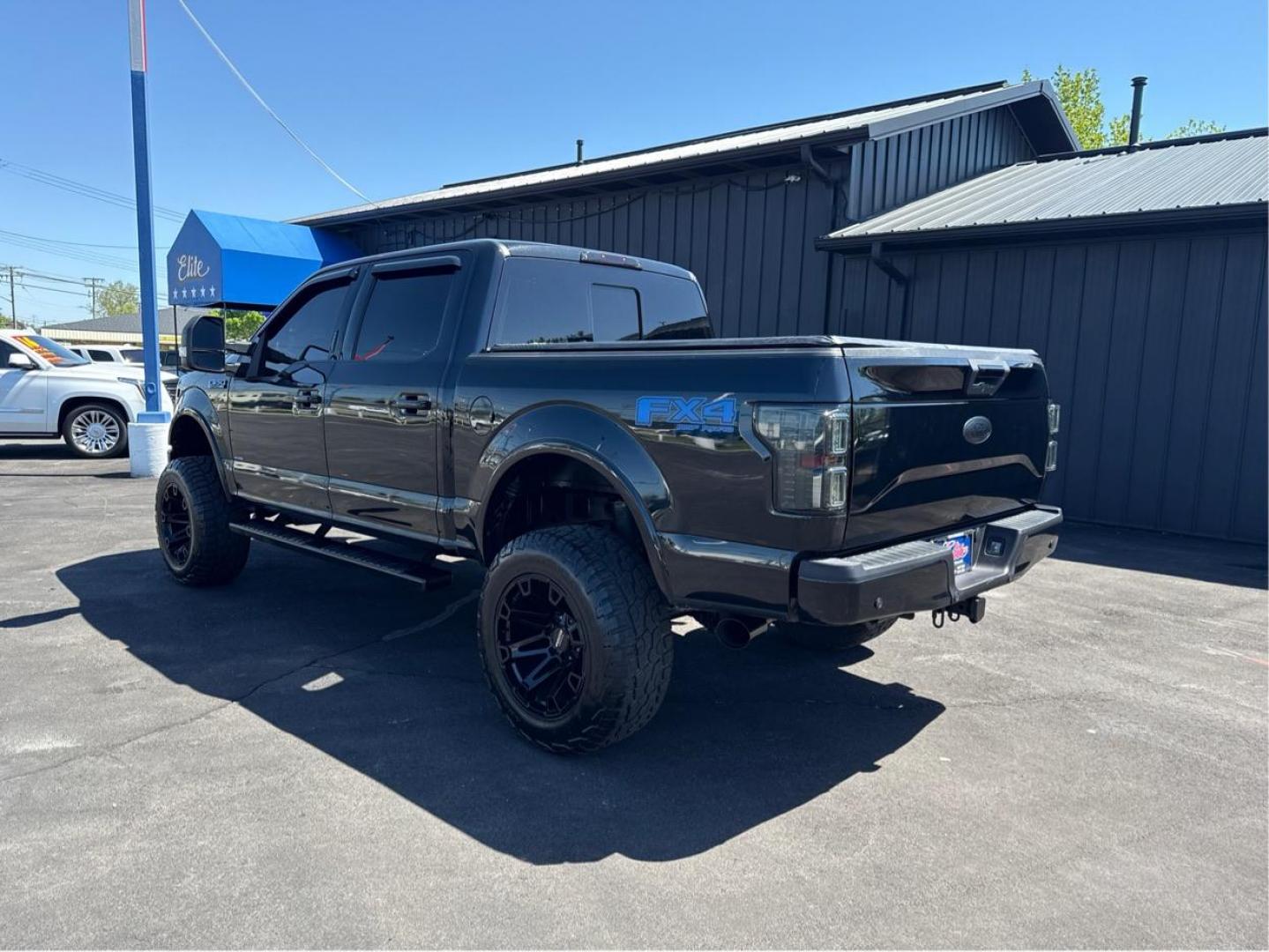2017 BLACK /BLACK FORD F-150 (1FTEW1EFXHF) with an V8,5.0L(302 CID),DOHC engine, AUTOMATIC transmission, located at 14600 Frazho Road, Warren, MI, 48089, (586) 776-3400, 42.485996, -82.974220 - Photo#6