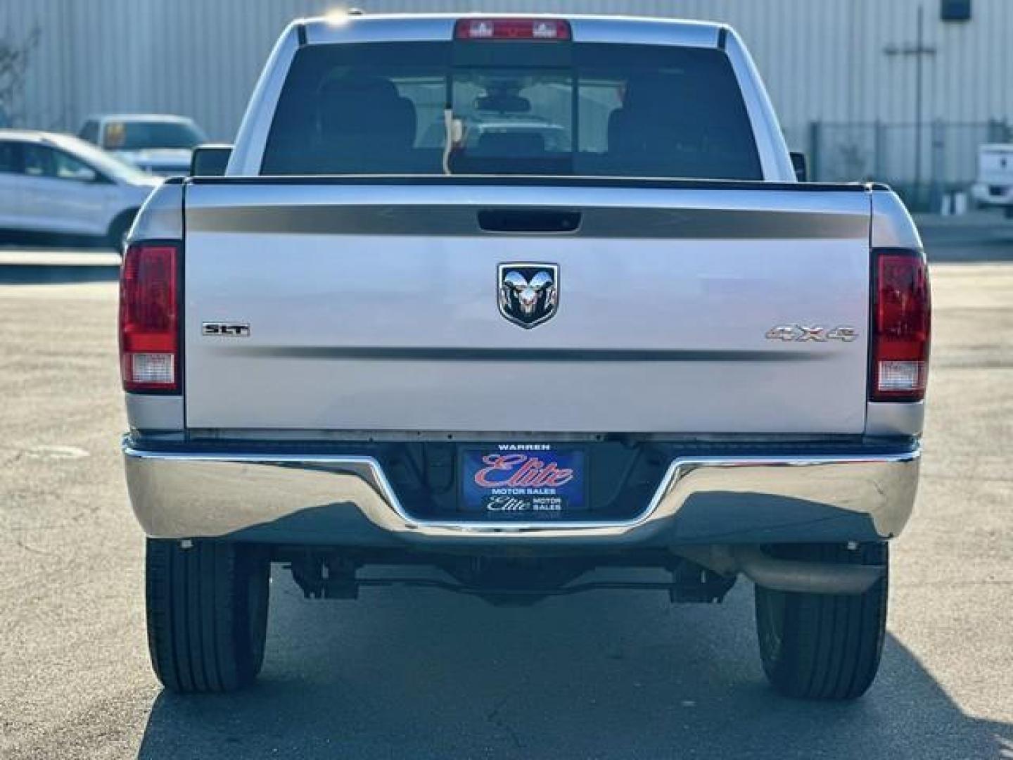 2017 SILVER RAM 1500 (1C6RR7LT9HS) with an V8,5.7L(345 CID),OHV engine, AUTOMATIC transmission, located at 14600 Frazho Road, Warren, MI, 48089, (586) 776-3400, 42.485996, -82.974220 - Photo#5