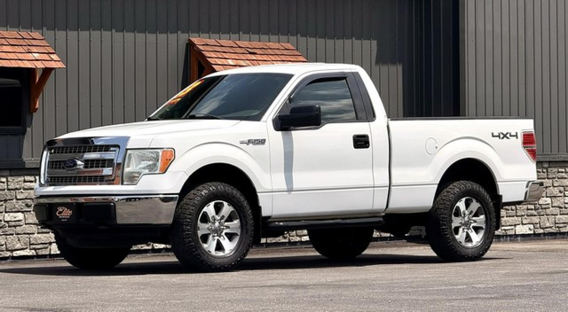 2013 WHITE FORD F-150 (1FTMF1EM0DF) with an V6,3.7L(227 CID),DOHC engine, AUTOMATIC transmission, located at 14600 Frazho Road, Warren, MI, 48089, (586) 776-3400, 42.485996, -82.974220- Photo#0