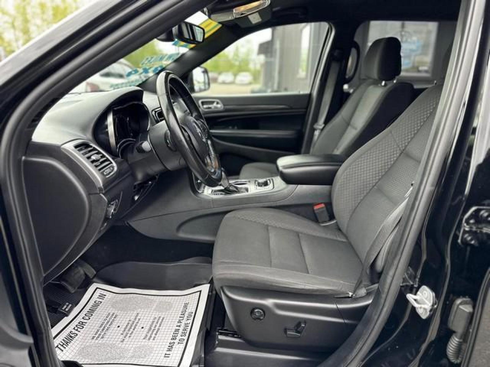 2019 BLACK JEEP GRAND CHEROKEE LAREDO/ALT (1C4RJFAG9KC) with an V6,3.6L(220 CID),DOHC engine, AUTOMATIC transmission, located at 14600 Frazho Road, Warren, MI, 48089, (586) 776-3400, 42.485996, -82.974220 - Photo #8