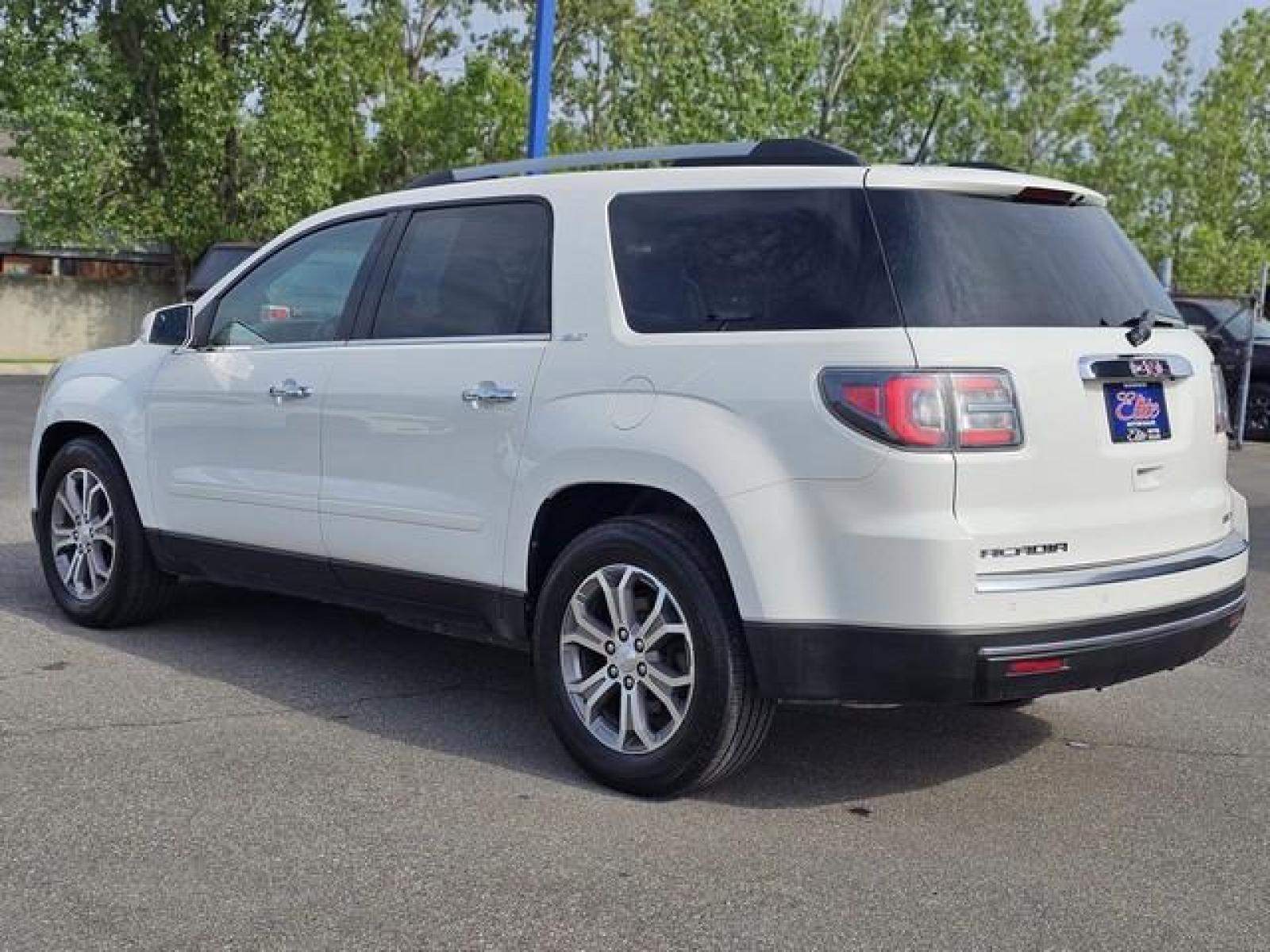 2013 WHITE GMC ACADIA (1GKKVRED3DJ) with an V6,3.6L(217 CID),DOHC engine, AUTOMATIC transmission, located at 14600 Frazho Road, Warren, MI, 48089, (586) 776-3400, 42.485996, -82.974220 - Photo #6