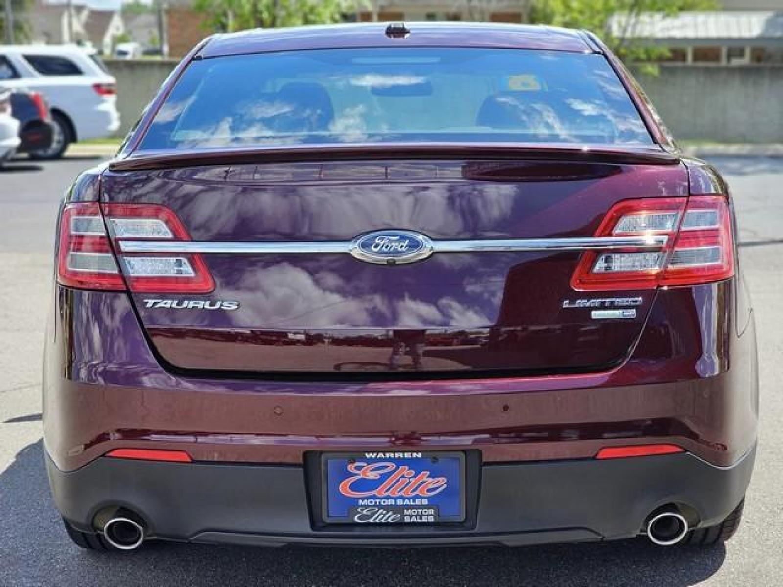 2018 MAROON FORD TAURUS (1FAHP2J81JG) with an V6,3.5L(213 CID),DOHC engine, AUTOMATIC transmission, located at 14600 Frazho Road, Warren, MI, 48089, (586) 776-3400, 42.485996, -82.974220 - Photo #5