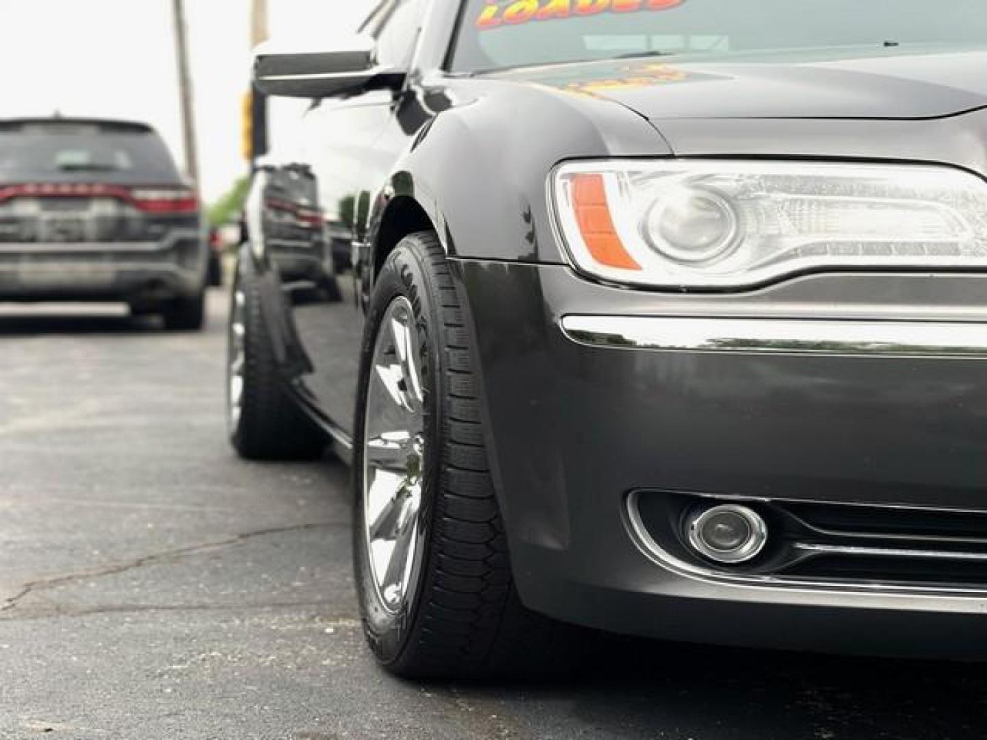 2013 GRANITE CHRYSTAL METALLIC CHRYSLER 300 (2C3CCAET3DH) with an V8,5.7L(345 CID),OHV engine, AUTOMATIC transmission, located at 14600 Frazho Road, Warren, MI, 48089, (586) 776-3400, 42.485996, -82.974220 - Photo#4