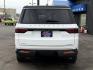 2022 WHITE JEEP WAGONEER (1C4SJVBT6NS) with an V8,5.7L(345 CID),OHV engine, AUTOMATIC transmission, located at 14600 Frazho Road, Warren, MI, 48089, (586) 776-3400, 42.485996, -82.974220 - Photo#5