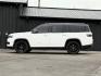 2022 WHITE JEEP WAGONEER (1C4SJVBT6NS) with an V8,5.7L(345 CID),OHV engine, AUTOMATIC transmission, located at 14600 Frazho Road, Warren, MI, 48089, (586) 776-3400, 42.485996, -82.974220 - Photo#7