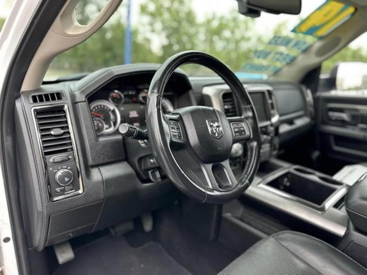 2014 WHITE RAM 1500 (1C6RR7MT1ES) with an V8,5.7L(345 CID),OHV engine, AUTOMATIC transmission, located at 14600 Frazho Road, Warren, MI, 48089, (586) 776-3400, 42.485996, -82.974220 - Photo#9
