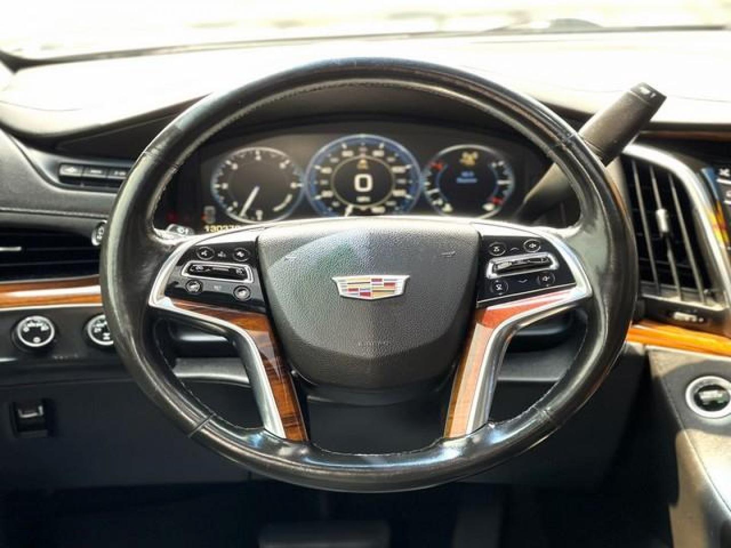 2015 BLACK CADILLAC ESCALADE (1GYS4NKJ7FR) with an V8,6.2L(376 CID),OHV engine, AUTOMATIC transmission, located at 14600 Frazho Road, Warren, MI, 48089, (586) 776-3400, 42.485996, -82.974220 - Photo#13