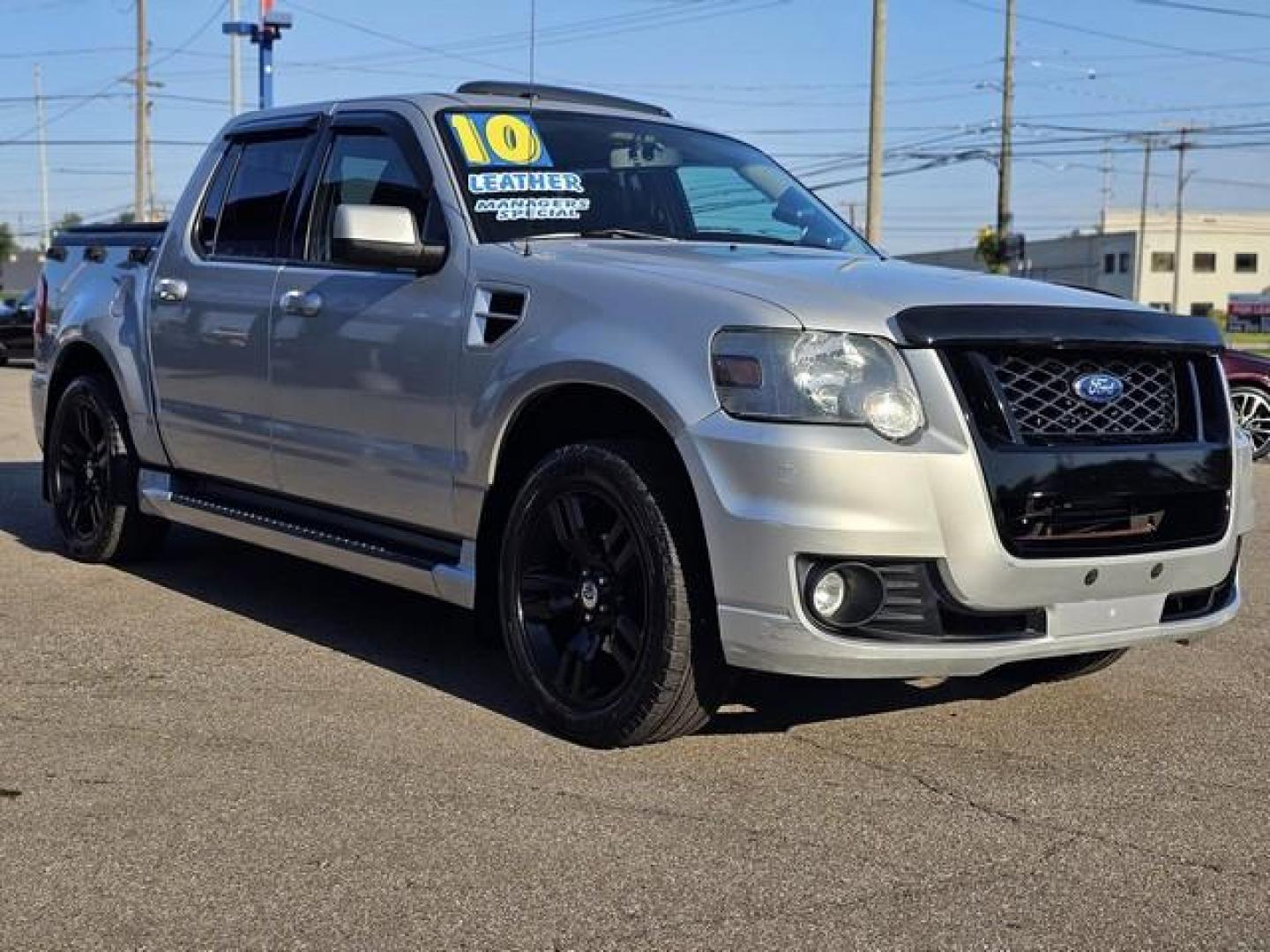 2010 SILVER FORD EXPLORER SPORT TRAC (1FMEU2D83AU) with an V8,4.6L(281 CID),SOHC engine, AUTOMATIC transmission, located at 14600 Frazho Road, Warren, MI, 48089, (586) 776-3400, 42.485996, -82.974220 - Photo#2