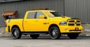 2016 YELLOW RAM 1500 (1C6RR7MT9GS) with an V8,5.7L(345 CID),OHV engine, AUTOMATIC transmission, located at 14600 Frazho Road, Warren, MI, 48089, (586) 776-3400, 42.485996, -82.974220 - Photo#3