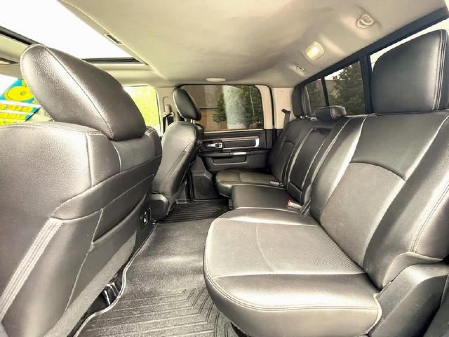 2016 BLUE RAM 2500 (3C6UR5FL2GG) with an L6,6.7L(408 CID),OHV engine, AUTOMATIC transmission, located at 14600 Frazho Road, Warren, MI, 48089, (586) 776-3400, 42.485996, -82.974220 - Photo#10