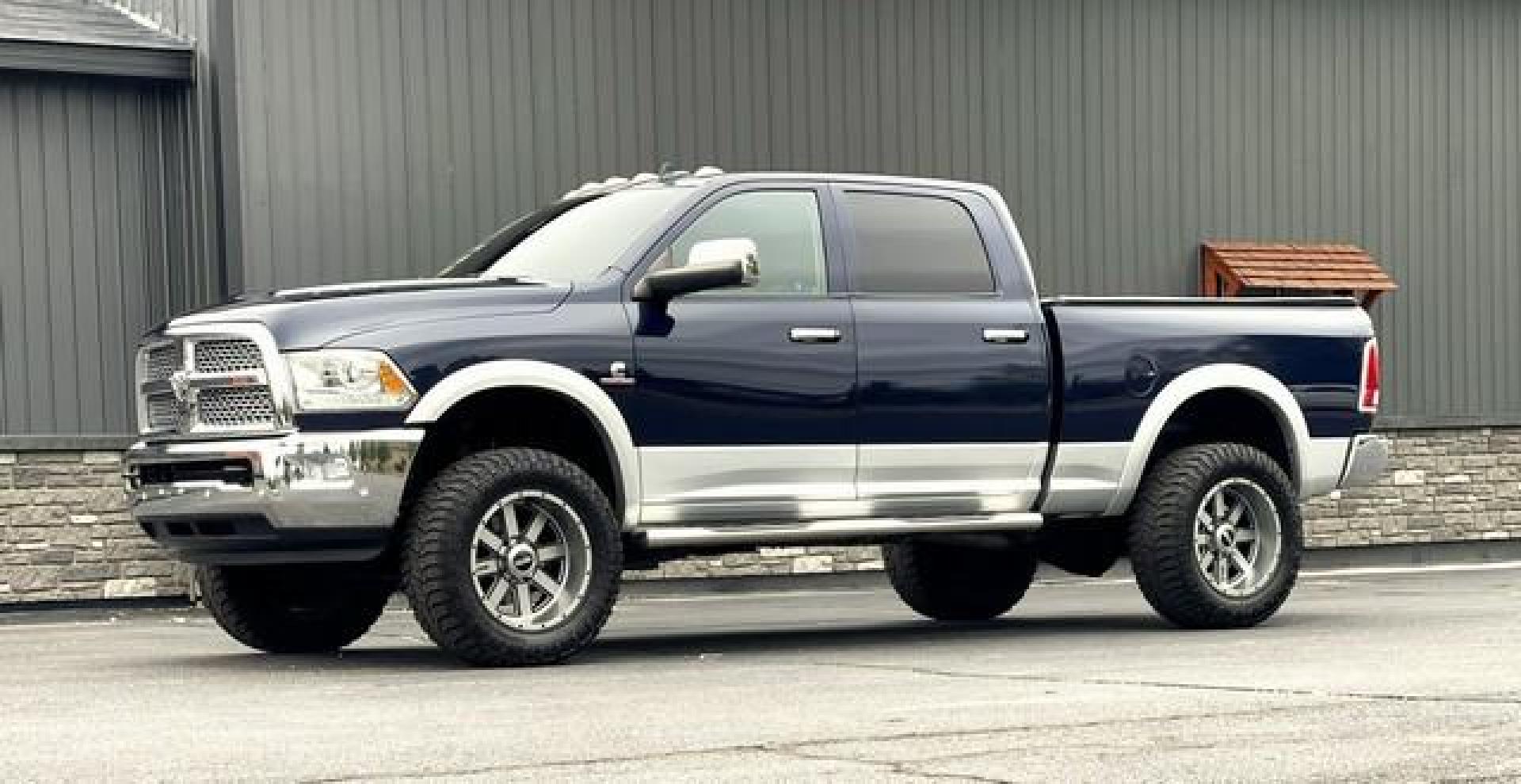 2016 BLUE RAM 2500 (3C6UR5FL2GG) with an L6,6.7L(408 CID),OHV engine, AUTOMATIC transmission, located at 14600 Frazho Road, Warren, MI, 48089, (586) 776-3400, 42.485996, -82.974220 - Photo#2