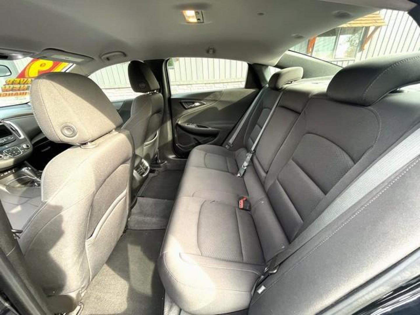 2019 BLACK CHEVROLET MALIBU (1G1ZD5ST5KF) with an L4,1.5L(91 CID),DOHC engine, AUTOMATIC transmission, located at 14600 Frazho Road, Warren, MI, 48089, (586) 776-3400, 42.485996, -82.974220 - Photo#8