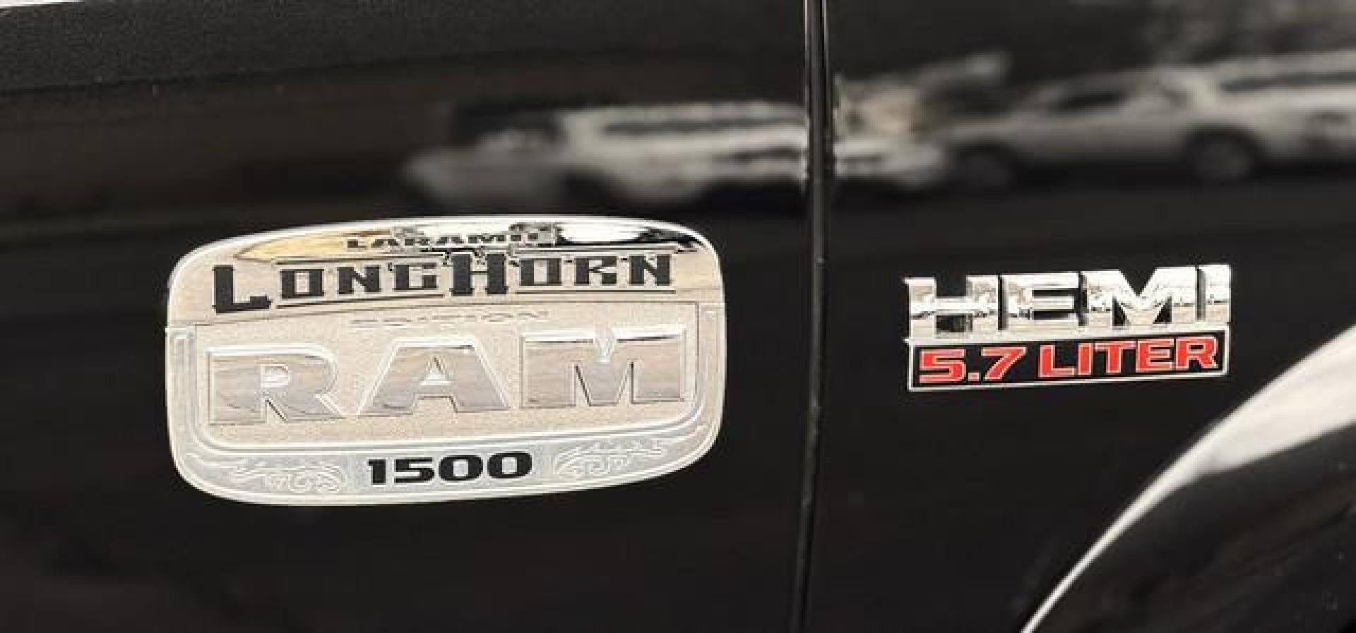 2017 BLACK RAM 1500 (1C6RR7PT4HS) with an V8,5.7L(345 CID),OHV engine, AUTOMATIC transmission, located at 14600 Frazho Road, Warren, MI, 48089, (586) 776-3400, 42.485996, -82.974220 - Photo#6