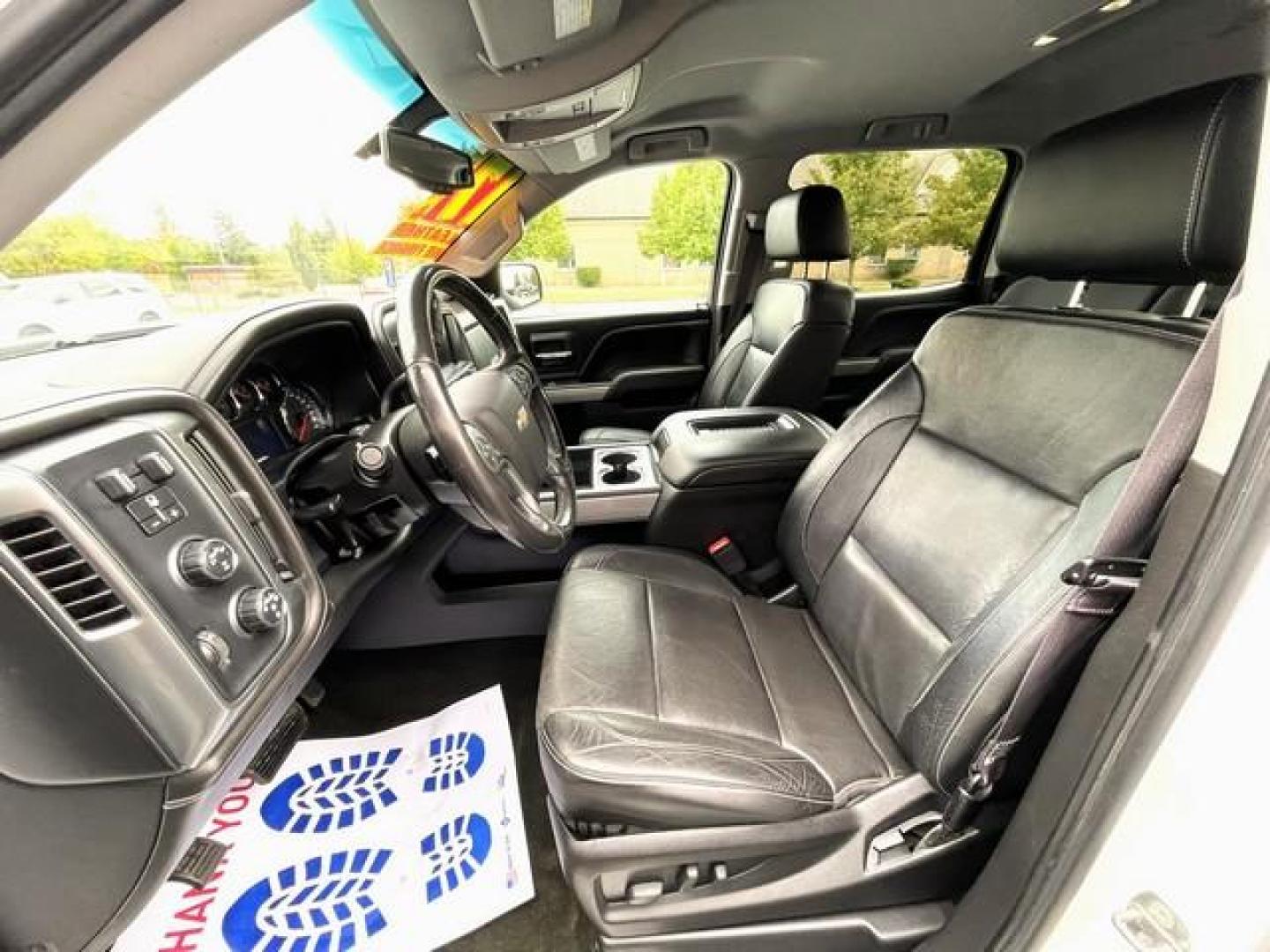 2017 WHITE CHEVROLET SILVERADO 1500 (3GCUKSEJ9HG) with an V8,6.2L(376 CID),OHV engine, AUTOMATIC transmission, located at 14600 Frazho Road, Warren, MI, 48089, (586) 776-3400, 42.485996, -82.974220 - Photo#6