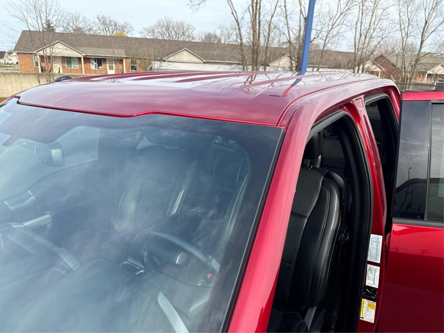2017 RUBY RED METTALIC FORD F-150 (1FTEW1EF5HF) with an V8,5.0L(302 CID),DOHC engine, AUTOMATIC transmission, located at 14600 Frazho Road, Warren, MI, 48089, (586) 776-3400, 42.485996, -82.974220 - Photo#10