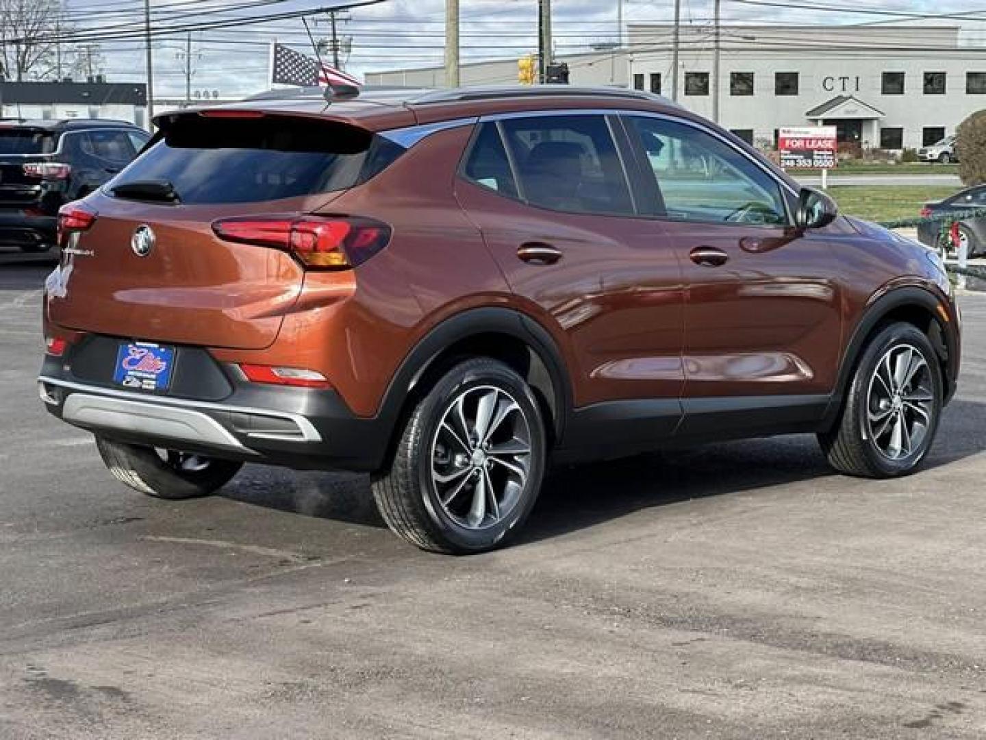 2020 BRONZE FIRE BUICK ENCORE GX (KL4MMDSL5LB) with an L3,1.3L(83 CID),DOHC engine, AUTOMATIC transmission, located at 14600 Frazho Road, Warren, MI, 48089, (586) 776-3400, 42.485996, -82.974220 - Photo#4