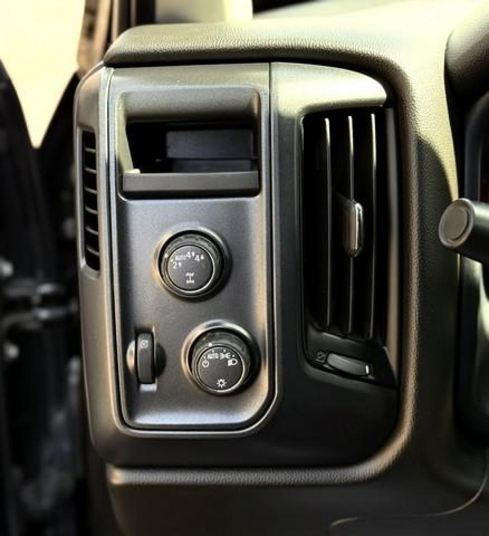 2018 BLACK CHEVROLET SILVERADO 1500 (1GCVKPEC2JZ) with an V8,5.3L(325 CID),OHV engine, AUTOMATIC transmission, located at 14600 Frazho Road, Warren, MI, 48089, (586) 776-3400, 42.485996, -82.974220 - Photo#11
