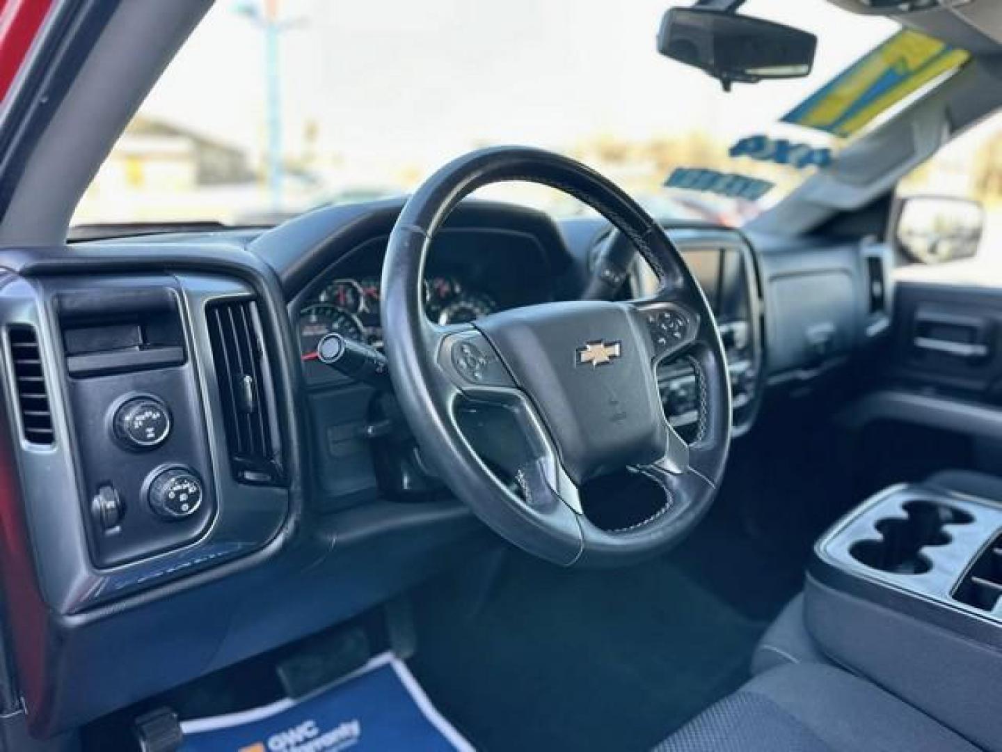 2017 RED CHEVROLET SILVERADO 1500 (3GCUKREC9HG) with an V8,5.3L(325 CID),OHV engine, AUTOMATIC transmission, located at 14600 Frazho Road, Warren, MI, 48089, (586) 776-3400, 42.485996, -82.974220 - Photo#10