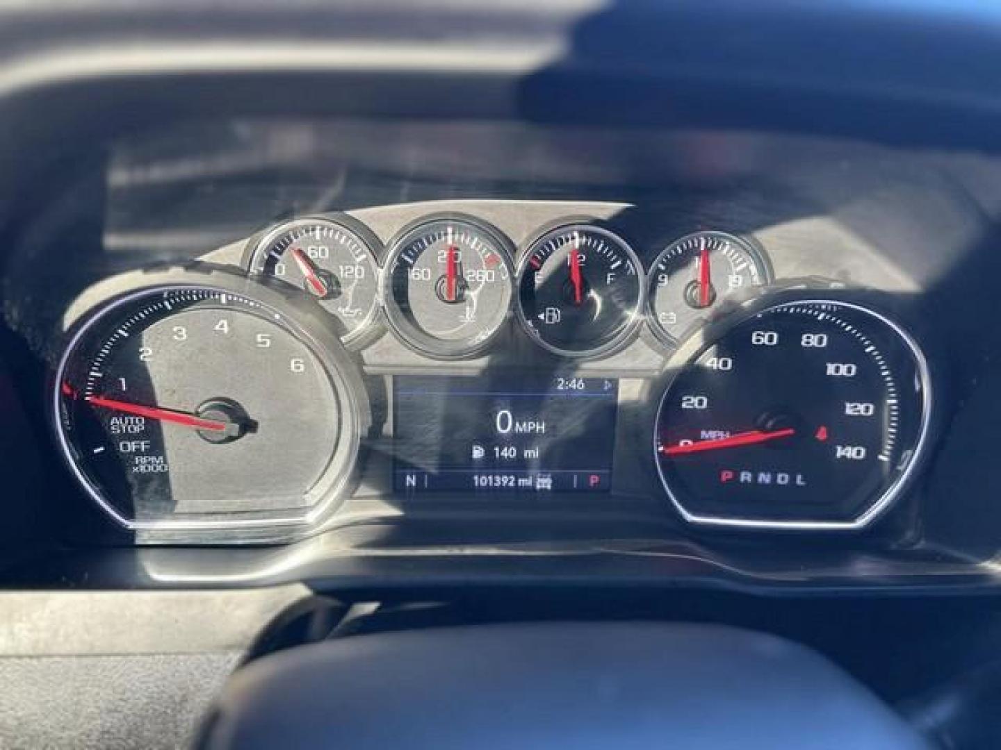 2019 BLUE CHEVROLET SILVERADO 1500 (3GCUYDED7KG) with an V8,5.3L(325 CID),OHV engine, AUTOMATIC transmission, located at 14600 Frazho Road, Warren, MI, 48089, (586) 776-3400, 42.485996, -82.974220 - Photo#13