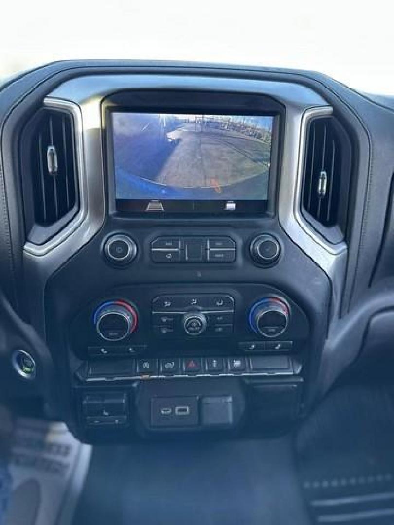 2019 BLUE CHEVROLET SILVERADO 1500 (3GCUYDED7KG) with an V8,5.3L(325 CID),OHV engine, AUTOMATIC transmission, located at 14600 Frazho Road, Warren, MI, 48089, (586) 776-3400, 42.485996, -82.974220 - Photo#15