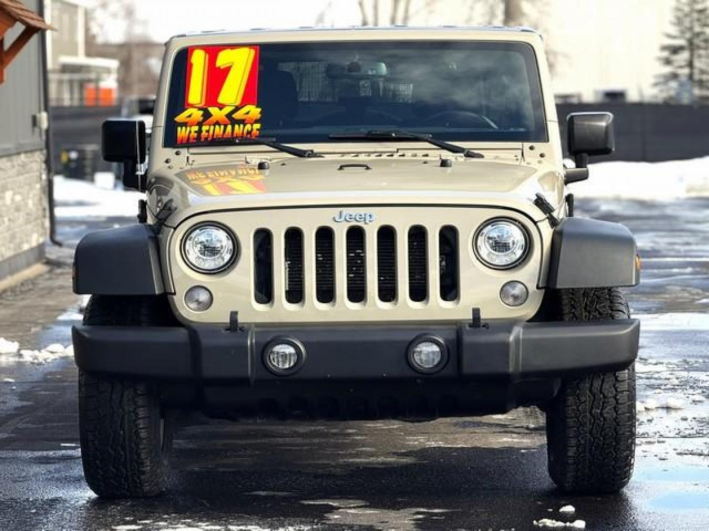 2017 SANDSTONE JEEP WRANGLER (1C4HJWDG7HL) with an V6,3.6L(220 CID),DOHC engine, AUTOMATIC transmission, located at 14600 Frazho Road, Warren, MI, 48089, (586) 776-3400, 42.485996, -82.974220 - Photo#4