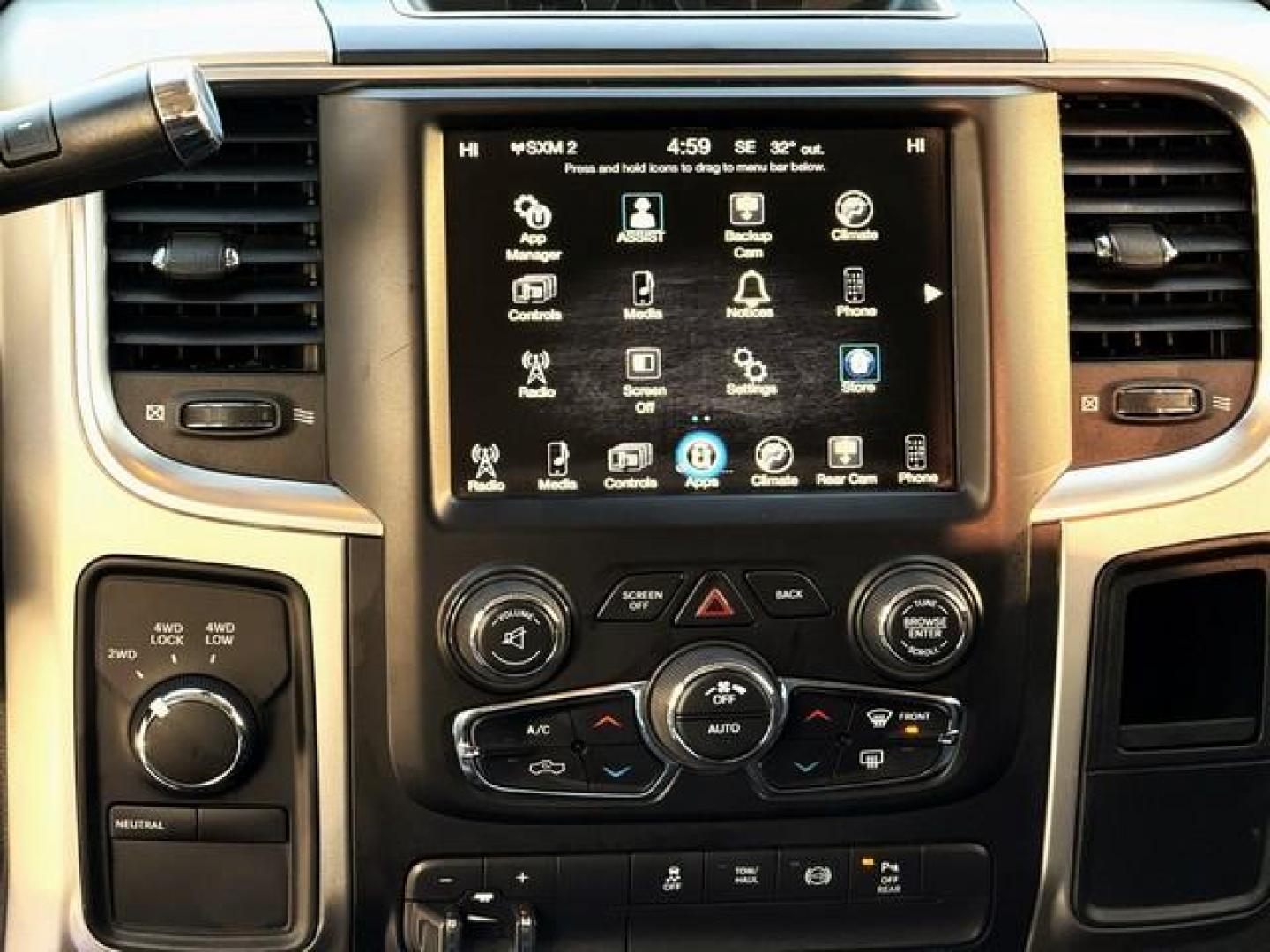 2017 WHITE RAM 2500 (3C6UR5DL9HG) with an L6,6.7L(408 CID),OHV engine, AUTOMATIC transmission, located at 14600 Frazho Road, Warren, MI, 48089, (586) 776-3400, 42.485996, -82.974220 - Photo#11