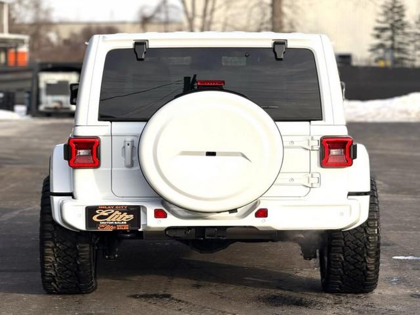 2021 WHITE JEEP WRANGLER (1C4HJXEG6MW) with an V6,3.6L(220 CID), engine, AUTOMATIC transmission, located at 14600 Frazho Road, Warren, MI, 48089, (586) 776-3400, 42.485996, -82.974220 - Photo#9