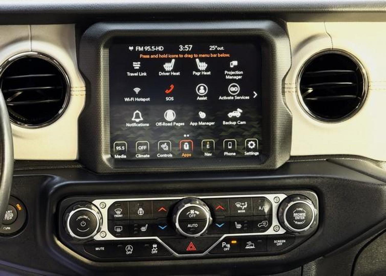 2021 WHITE JEEP WRANGLER (1C4HJXEG6MW) with an V6,3.6L(220 CID), engine, AUTOMATIC transmission, located at 14600 Frazho Road, Warren, MI, 48089, (586) 776-3400, 42.485996, -82.974220 - Photo#17