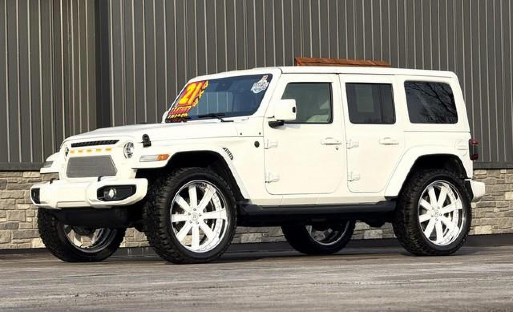 2021 WHITE JEEP WRANGLER (1C4HJXEG6MW) with an V6,3.6L(220 CID), engine, AUTOMATIC transmission, located at 14600 Frazho Road, Warren, MI, 48089, (586) 776-3400, 42.485996, -82.974220 - Photo#1