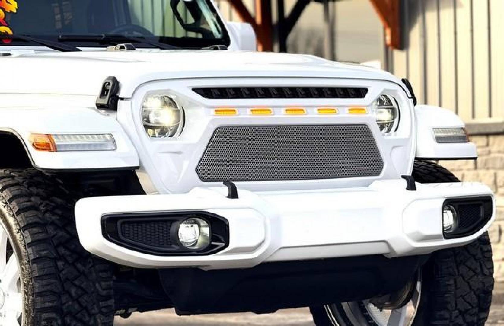 2021 WHITE JEEP WRANGLER (1C4HJXEG6MW) with an V6,3.6L(220 CID), engine, AUTOMATIC transmission, located at 14600 Frazho Road, Warren, MI, 48089, (586) 776-3400, 42.485996, -82.974220 - Photo#5