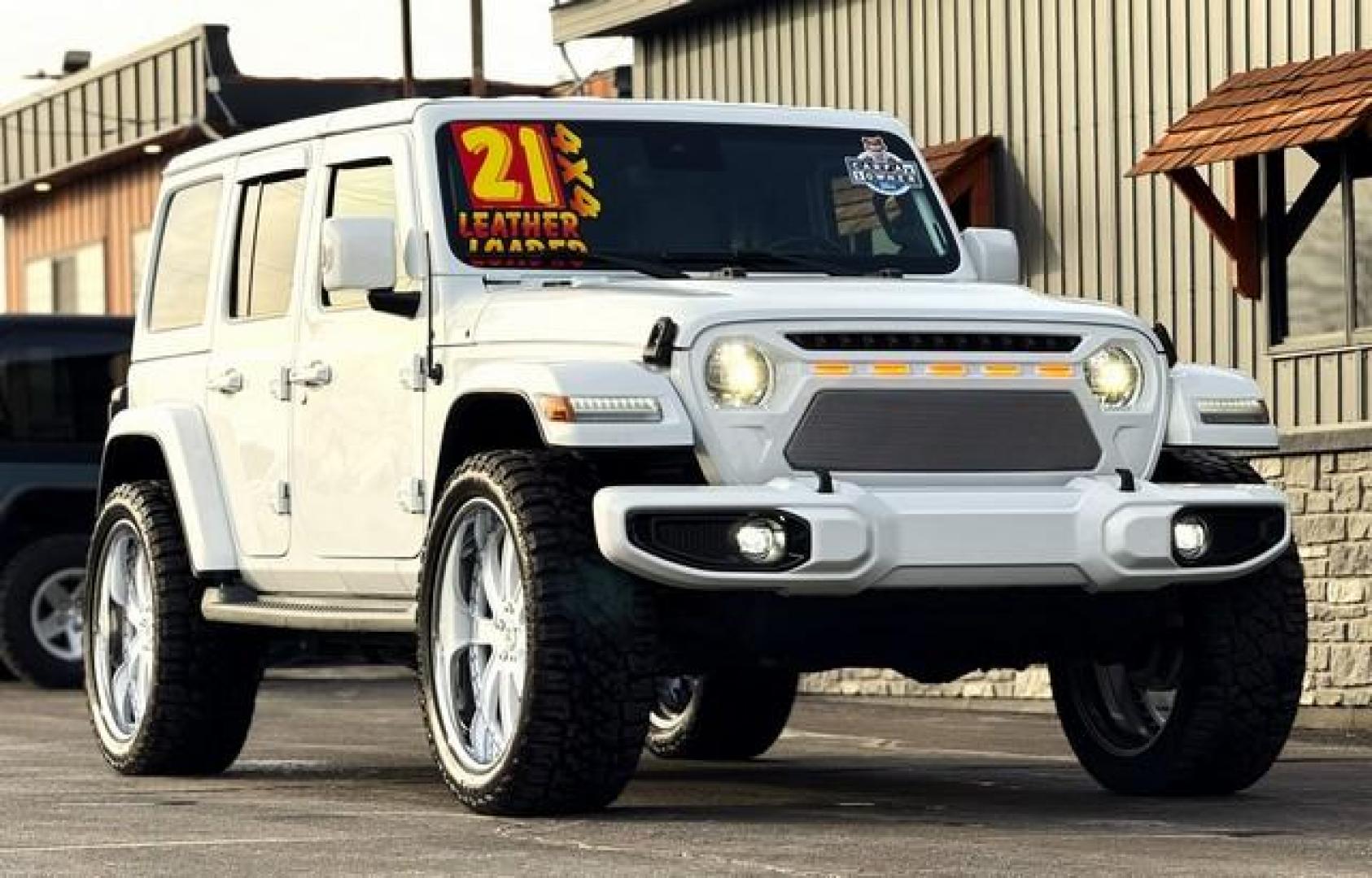 2021 WHITE JEEP WRANGLER (1C4HJXEG6MW) with an V6,3.6L(220 CID), engine, AUTOMATIC transmission, located at 14600 Frazho Road, Warren, MI, 48089, (586) 776-3400, 42.485996, -82.974220 - Photo#6